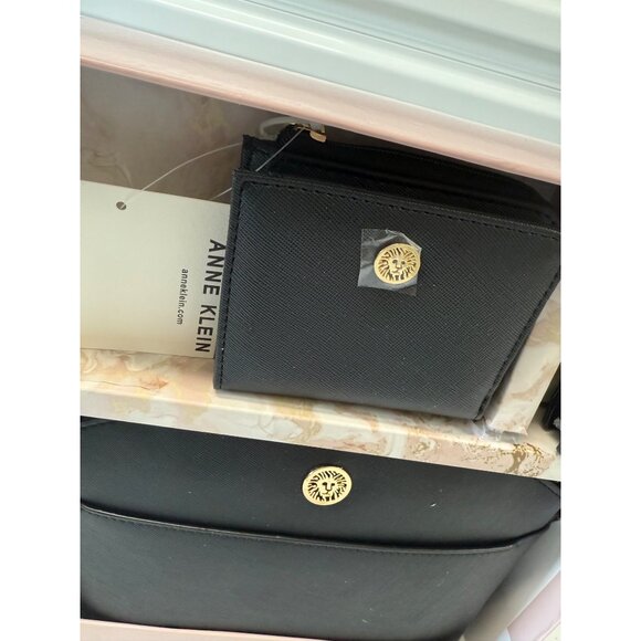 Anne Klein Gift Set: Crossbody, Wallet & Sanitizer Holder - Picture 3 of 6